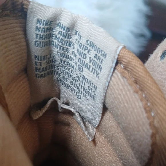 Nike Tan High-Top Sneakers - Picture 5 of 11